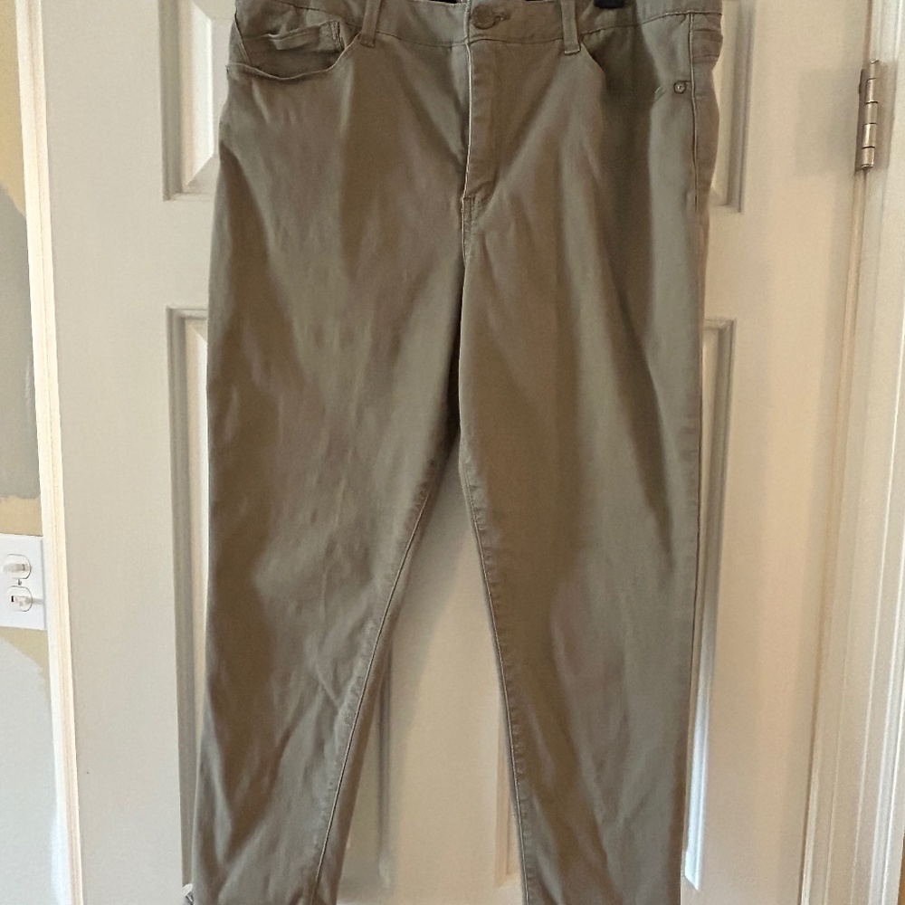 Wit and wisdom ankle jeans